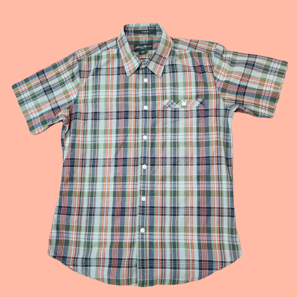 Eddie Bauer, Classic Fit, Size Medium